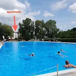Διαμέρισμα Rosnicka, Private Parking & 24h Checkin With Balcony And Ac