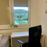 Διαμέρισμα Rosnicka, Private Parking & 24h Checkin With Balcony And Ac *
