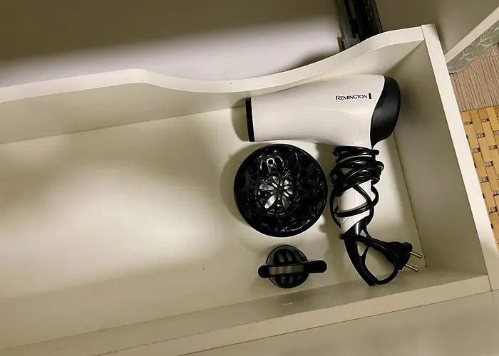 Apartman Rosnicka, Perfect Location With 24h Checkin, Balcony, Ac & Free Parking